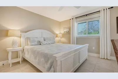 5165 Sandy Cove Avenue, Siesta Key, FL 34242 - Photo 41