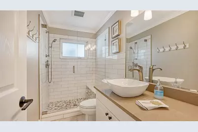 5165 Sandy Cove Avenue, Siesta Key, FL 34242 - Photo 39
