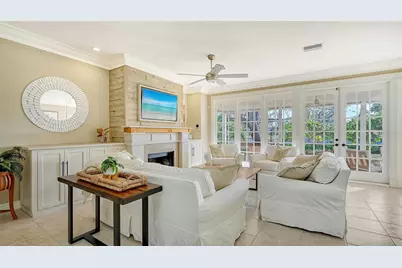 5165 Sandy Cove Avenue, Siesta Key, FL 34242 - Photo 9