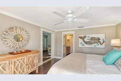 5165 Sandy Cove Avenue, Siesta Key, FL 34242 - Photo 29