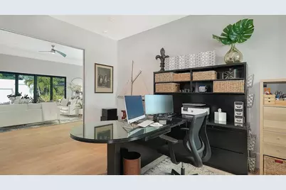 1421 N Lake Shore Drive, Sarasota, FL 34231 - Photo 11