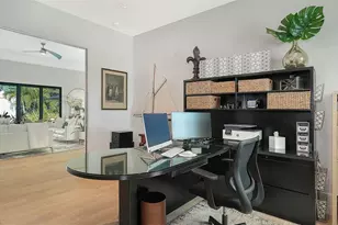 1421 N Lake Shore Dr, Sarasota, FL 34231 - Photo 11