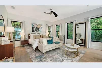 1421 N Lake Shore Drive, Sarasota, FL 34231 - Photo 13