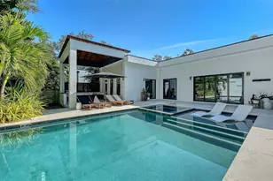 1421 N Lake Shore Dr, Sarasota, FL 34231 - Photo 25