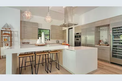 1421 N Lake Shore Drive, Sarasota, FL 34231 - Photo 5