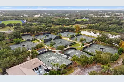 7423 Wexford Court, Lakewood Ranch, FL 34202 - Photo 75