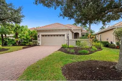7423 Wexford Court, Lakewood Ranch, FL 34202 - Photo 3