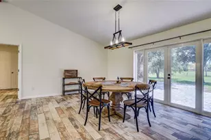 560 Oakford Rd, Sarasota, FL 34240 - Photo 15