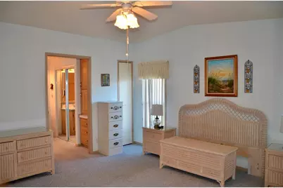 8476 Imperial Circle, Palmetto, FL 34221 - Photo 11