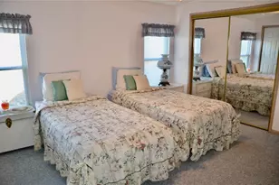 8476 Imperial Cir, Palmetto, FL 34221 - Photo 17