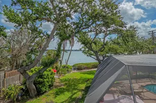 1042 N Casey Key Rd, Osprey, FL 34229 - Photo 37
