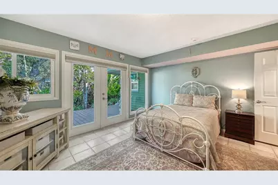 1042 N Casey Key Road, Osprey, FL 34229 - Photo 31