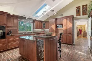 1042 N Casey Key Rd, Osprey, FL 34229 - Photo 17