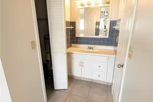 4520 68th St W, Bradenton, FL 34210 - Photo 7