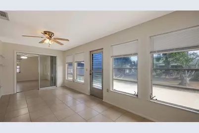 2637 Java Plum Avenue, Sarasota, FL 34232 - Photo 15