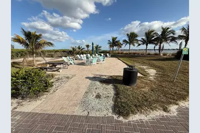 2009 6th Street E, Palmetto, FL 34221 - Photo 71