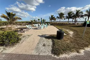 2009 6th St E, Palmetto, FL 34221 - Photo 71