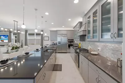 5557 Long Shore Loop, Sarasota, FL 34238 - Photo 3