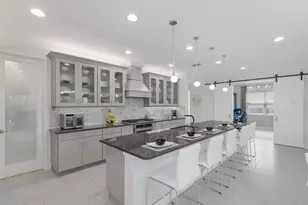 5557 Long Shore Loop, Sarasota, FL 34238 - Photo 19