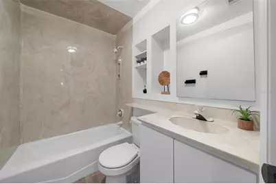 1868 Riviera Circle, Sarasota, FL 34232 - Photo 35