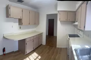 3676 Abington Ave S, Saint Petersburg, FL 33711 - Photo 17