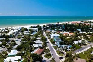 5506 Holmes Blvd, Bradenton Beach, FL 34217 - Photo 7