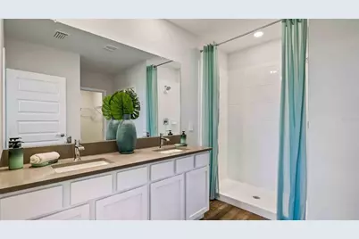 18122 Wheathouse Place, Lakewood Ranch, FL 34211 - Photo 9