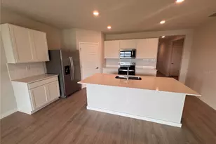 18122 Wheathouse Pl, Lakewood Ranch, FL 34211 - Photo 3