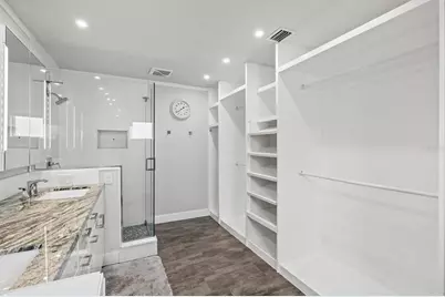 4811 Glenbrooke Drive, Sarasota, FL 34243 - Photo 35