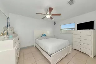 3281 Dante Dr, Sarasota, FL 34235 - Photo 19