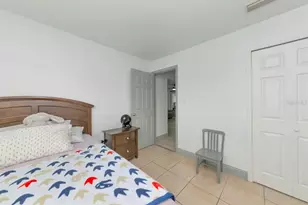 3281 Dante Dr, Sarasota, FL 34235 - Photo 21