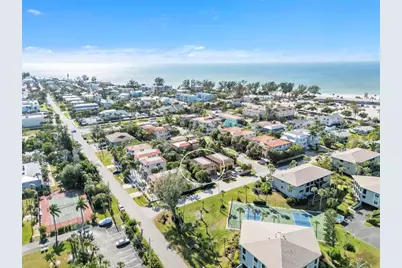 517 42nd Street, Holmes Beach, FL 34217 - Photo 33