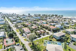 517 42nd St, Holmes Beach, FL 34217 - Photo 33