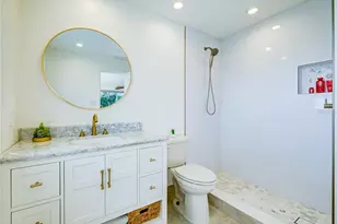 3024 Rose St, Sarasota, FL 34239 - Photo 25