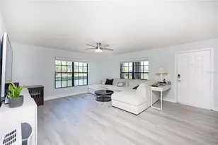 6100 Gulfport Blvd S, Gulfport, FL 33707 - Photo 7