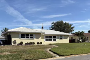 124 Matisse Circle W, Nokomis, FL 34275 - Photo 3