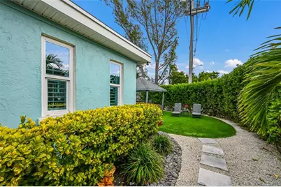 912 N Shore Drive, Anna Maria, FL 34216 - Photo 39