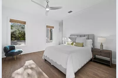 65 Lighthouse Point Drive, Longboat Key, FL 34228 - Photo 37