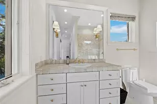 65 Lighthouse Point Dr, Longboat Key, FL 34228 - Photo 39