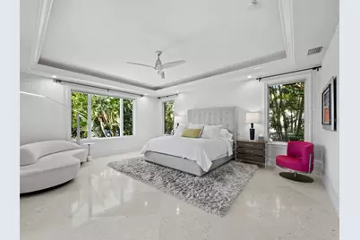 65 Lighthouse Point Drive, Longboat Key, FL 34228 - Photo 25