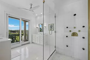 65 Lighthouse Point Dr, Longboat Key, FL 34228 - Photo 53