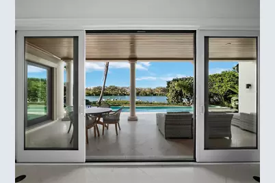 65 Lighthouse Point Drive, Longboat Key, FL 34228 - Photo 15