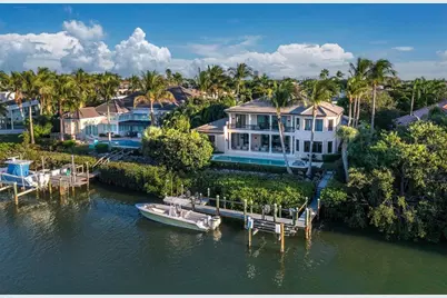 65 Lighthouse Point Drive, Longboat Key, FL 34228 - Photo 1