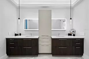 65 Lighthouse Point Dr, Longboat Key, FL 34228 - Photo 27
