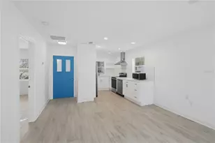 462 63rd St, Holmes Beach, FL 34217 - Photo 5