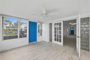 462 63rd St, Holmes Beach, FL 34217 - Photo 11