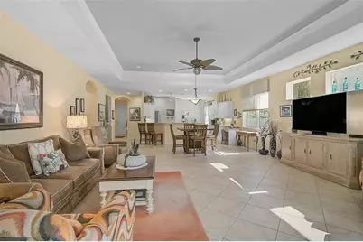 4210 Callista Lane, Sarasota, FL 34243 - Photo 5