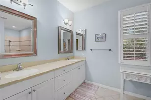 4210 Callista Ln, Sarasota, FL 34243 - Photo 13