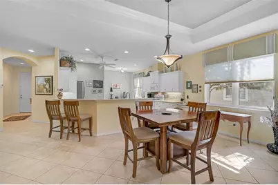 4210 Callista Lane, Sarasota, FL 34243 - Photo 7