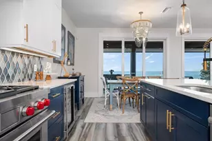 915 N Shore Dr, Anna Maria, FL 34216 - Photo 11